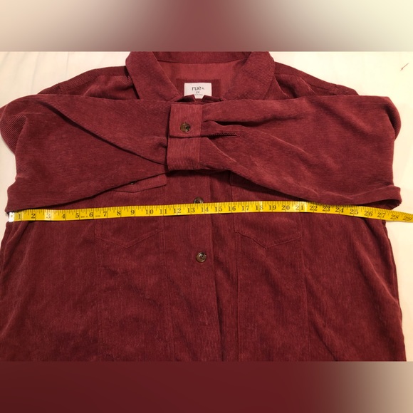 Rue+ burgundy corduroy shacket, 2X - Picture 4 of 10